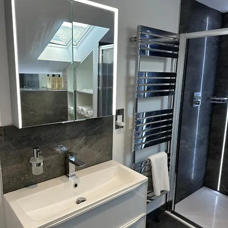 Holiday home Wild Boar Barn *